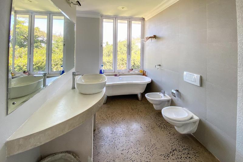 5 Bedroom Property for Sale in Morningside KwaZulu-Natal