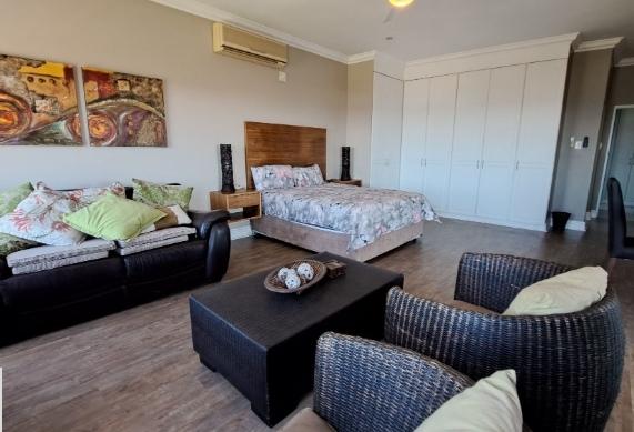 5 Bedroom Property for Sale in St Michaels On Sea KwaZulu-Natal