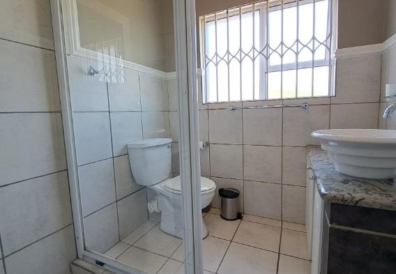 5 Bedroom Property for Sale in St Michaels On Sea KwaZulu-Natal