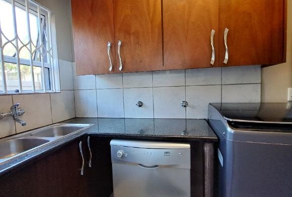 5 Bedroom Property for Sale in St Michaels On Sea KwaZulu-Natal