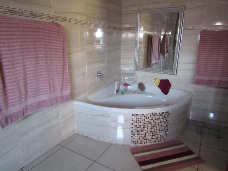 4 Bedroom Property for Sale in Jozini Rural KwaZulu-Natal