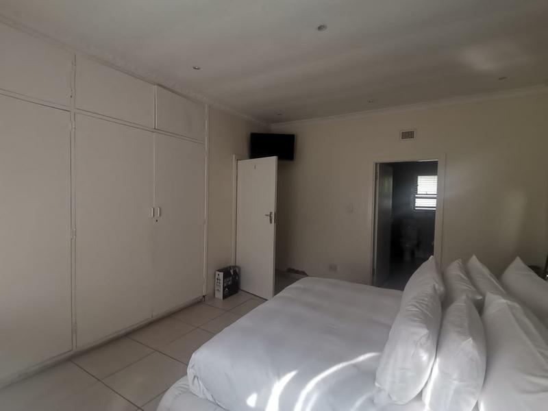 3 Bedroom Property for Sale in Uvongo KwaZulu-Natal