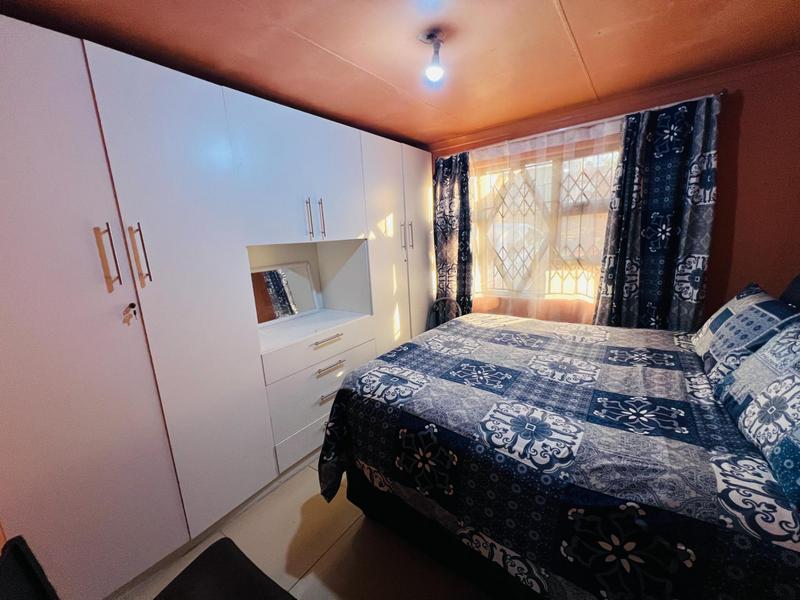 3 Bedroom Property for Sale in Kwamashu KwaZulu-Natal