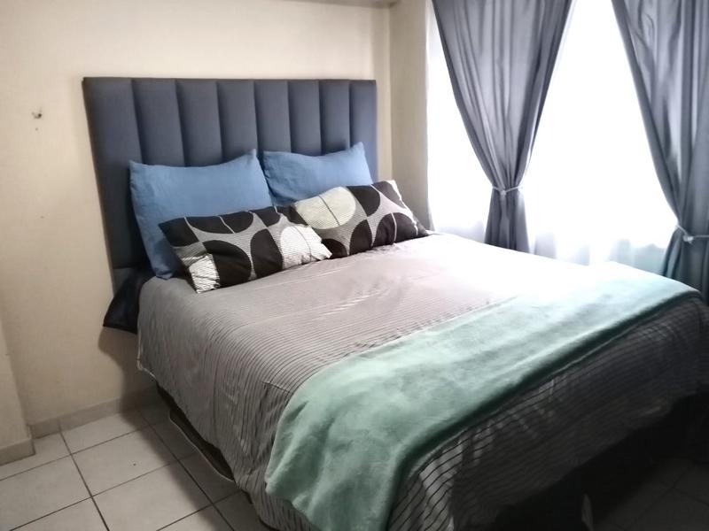 2 Bedroom Property for Sale in Newlands East KwaZulu-Natal