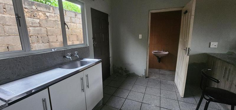 To Let 2 Bedroom Property for Rent in Craigieburn KwaZulu-Natal