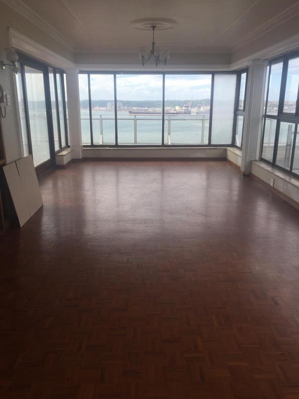 3 Bedroom Property for Sale in Esplanade KwaZulu-Natal