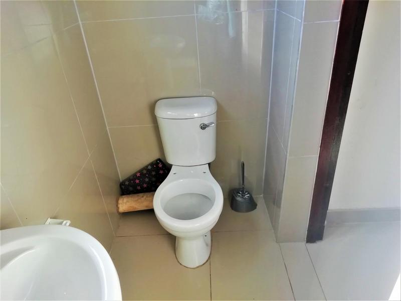 To Let 1 Bedroom Property for Rent in Scottburgh KwaZulu-Natal