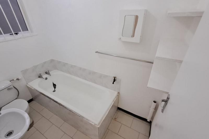 To Let 2 Bedroom Property for Rent in Red Hill KwaZulu-Natal