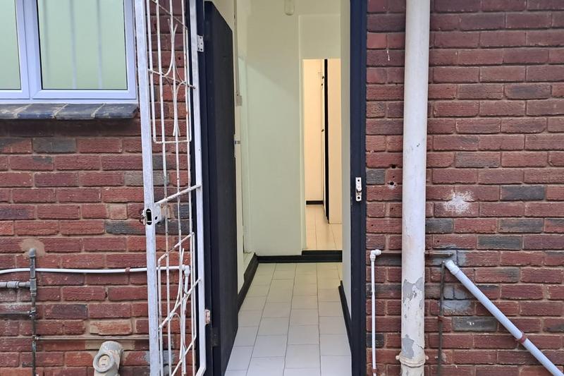 To Let 2 Bedroom Property for Rent in Red Hill KwaZulu-Natal