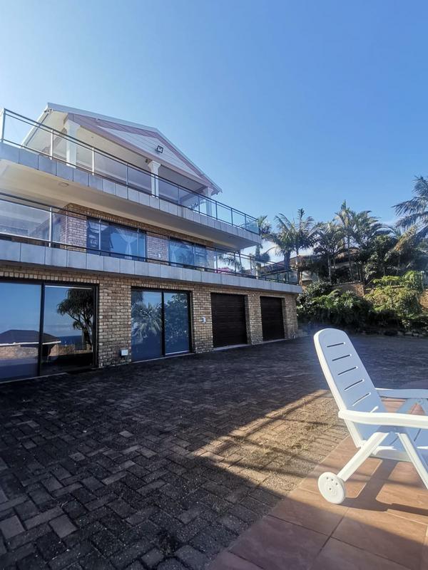5 Bedroom Property for Sale in Uvongo KwaZulu-Natal