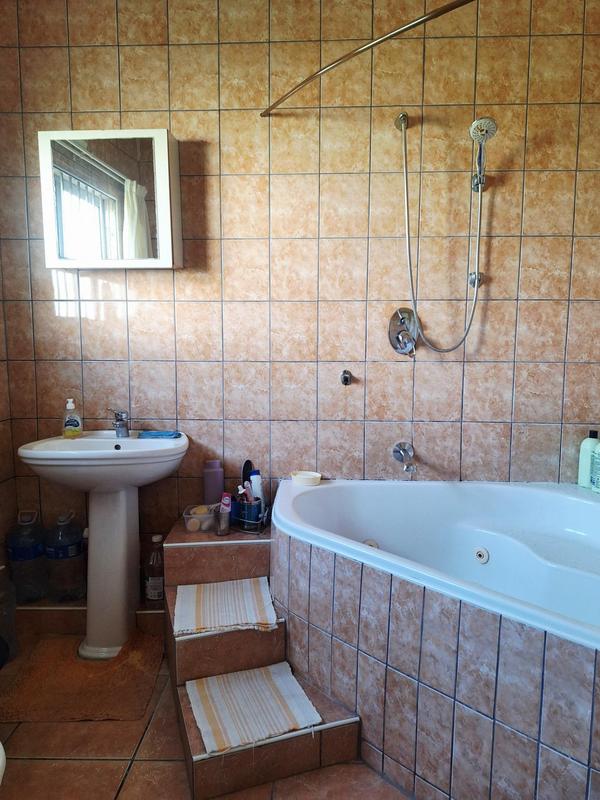 4 Bedroom Property for Sale in Shallcross KwaZulu-Natal