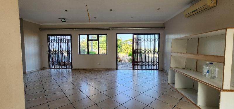 To Let 3 Bedroom Property for Rent in Scottburgh KwaZulu-Natal