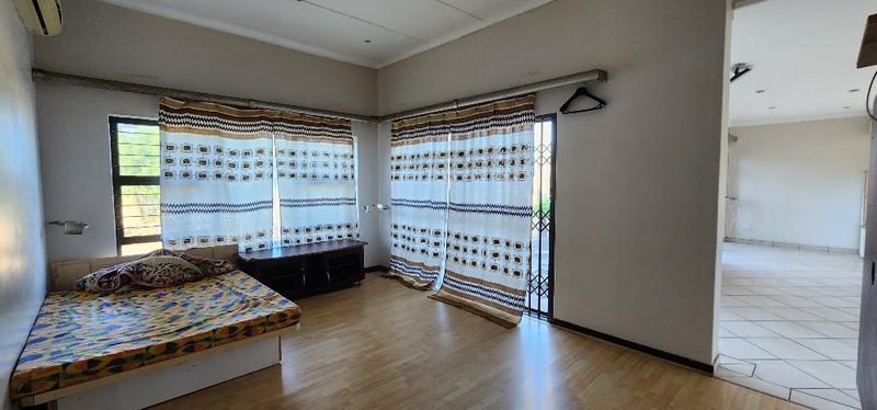 To Let 3 Bedroom Property for Rent in Scottburgh KwaZulu-Natal