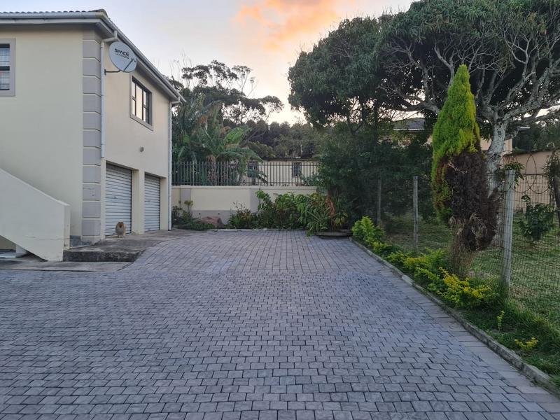 To Let 1 Bedroom Property for Rent in Park Rynie KwaZulu-Natal