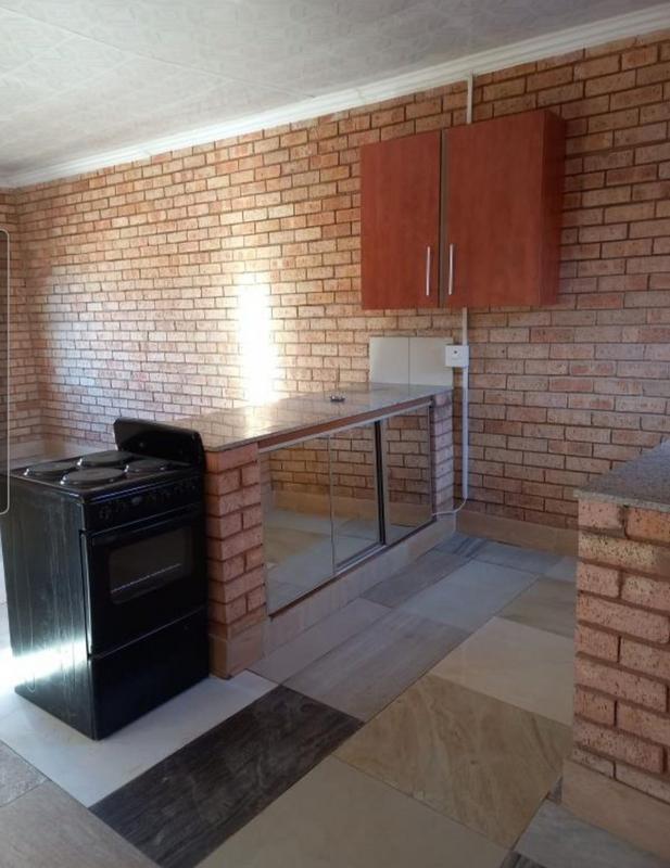 To Let 2 Bedroom Property for Rent in Bellair KwaZulu-Natal