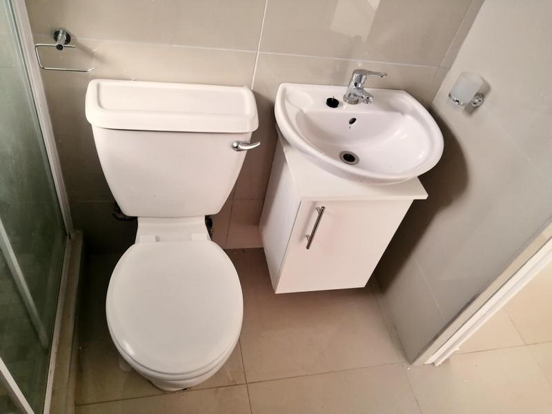 2 Bedroom Property for Sale in Bluff KwaZulu-Natal
