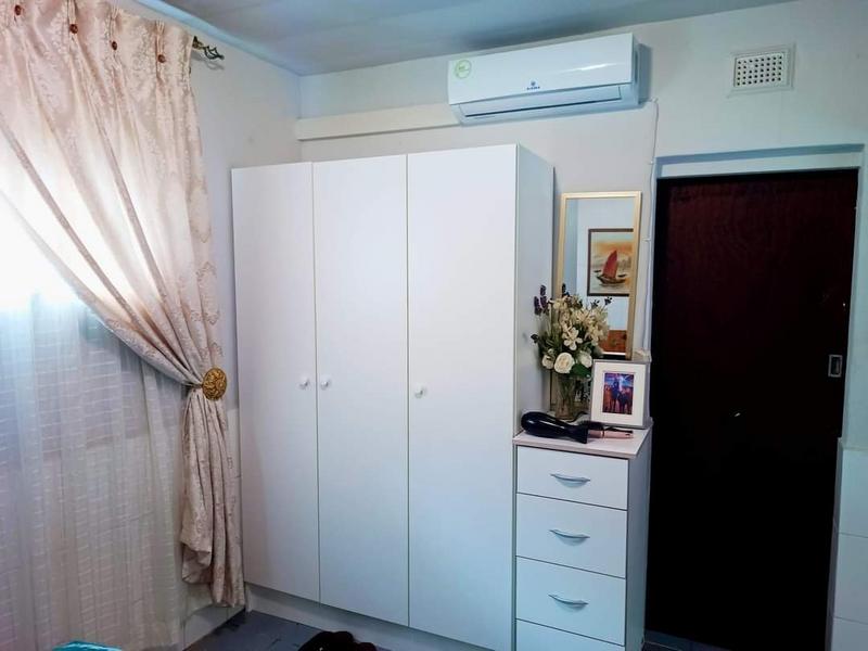 4 Bedroom Property for Sale in Escombe KwaZulu-Natal