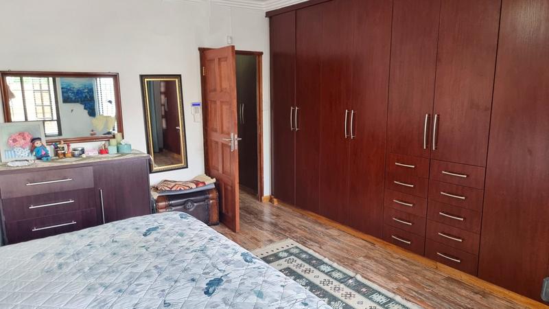 4 Bedroom Property for Sale in Ballitoville KwaZulu-Natal