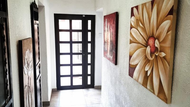 4 Bedroom Property for Sale in Ballitoville KwaZulu-Natal