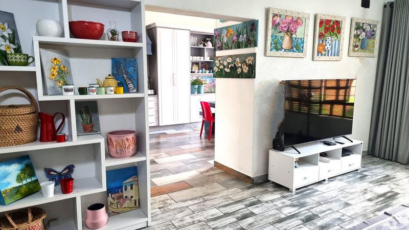 4 Bedroom Property for Sale in Ballitoville KwaZulu-Natal