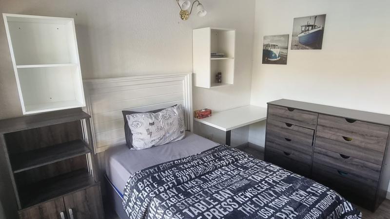 4 Bedroom Property for Sale in Ballitoville KwaZulu-Natal