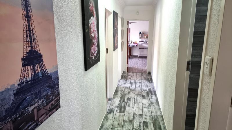 4 Bedroom Property for Sale in Ballitoville KwaZulu-Natal