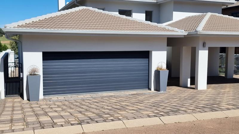 5 Bedroom Property for Sale in Jozini Rural KwaZulu-Natal
