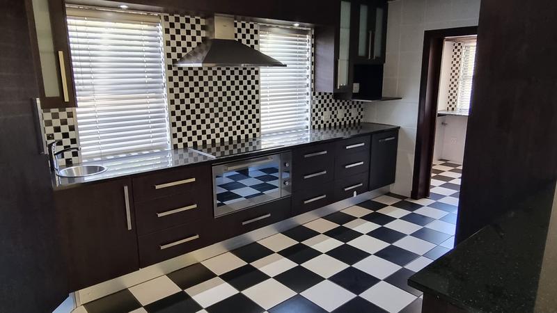 5 Bedroom Property for Sale in Jozini Rural KwaZulu-Natal