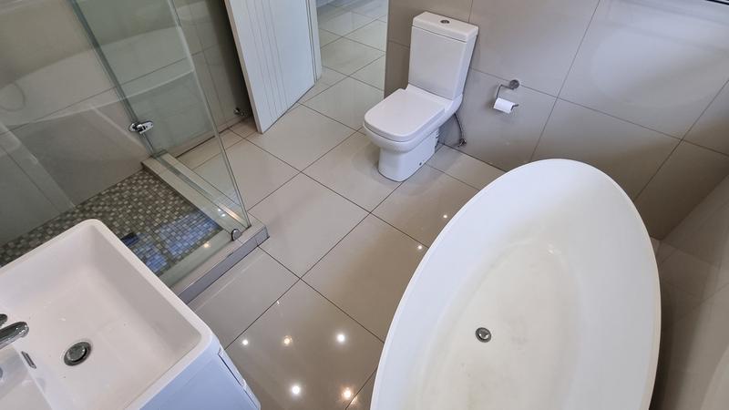 5 Bedroom Property for Sale in Jozini Rural KwaZulu-Natal