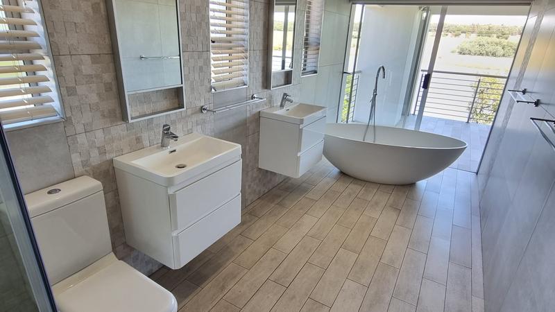 5 Bedroom Property for Sale in Jozini Rural KwaZulu-Natal