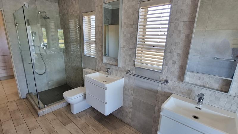 5 Bedroom Property for Sale in Jozini Rural KwaZulu-Natal