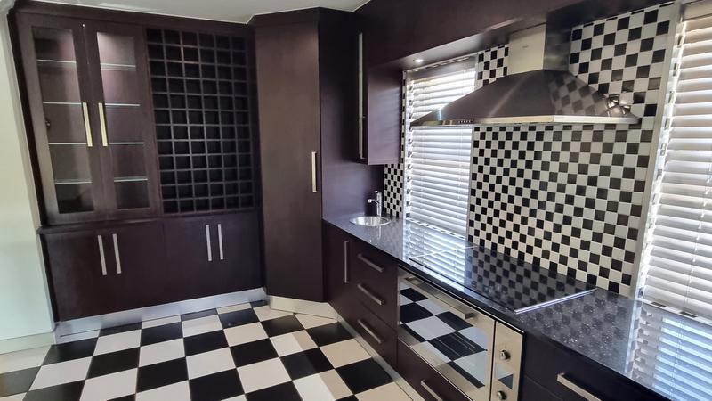 5 Bedroom Property for Sale in Jozini Rural KwaZulu-Natal