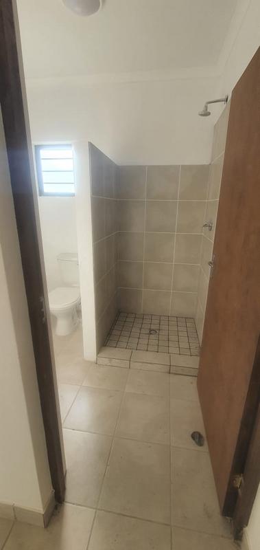 To Let 1 Bedroom Property for Rent in Avoca KwaZulu-Natal