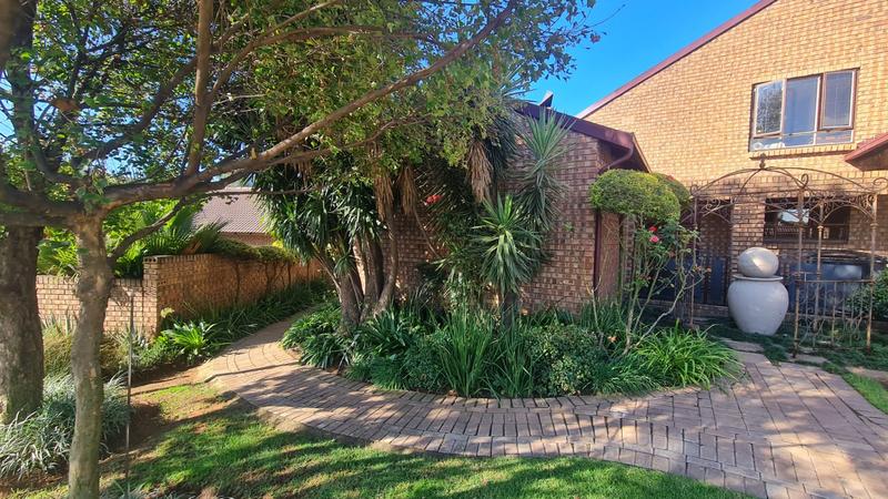 4 Bedroom Property for Sale in Jozini Rural KwaZulu-Natal