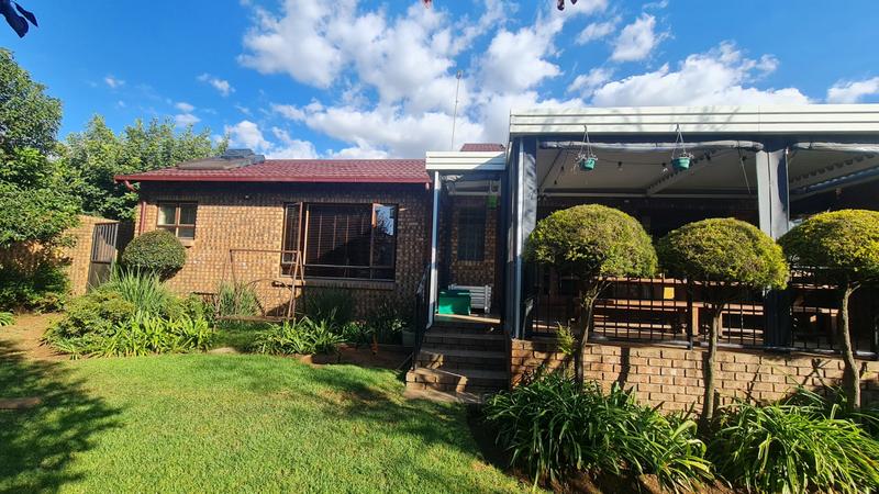 4 Bedroom Property for Sale in Jozini Rural KwaZulu-Natal