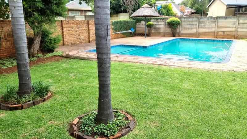 5 Bedroom Property for Sale in Ballito Central KwaZulu-Natal