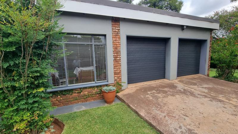 5 Bedroom Property for Sale in Ballito Central KwaZulu-Natal