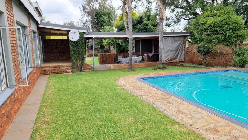 5 Bedroom Property for Sale in Ballito Central KwaZulu-Natal