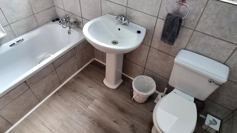 5 Bedroom Property for Sale in Ballito Central KwaZulu-Natal