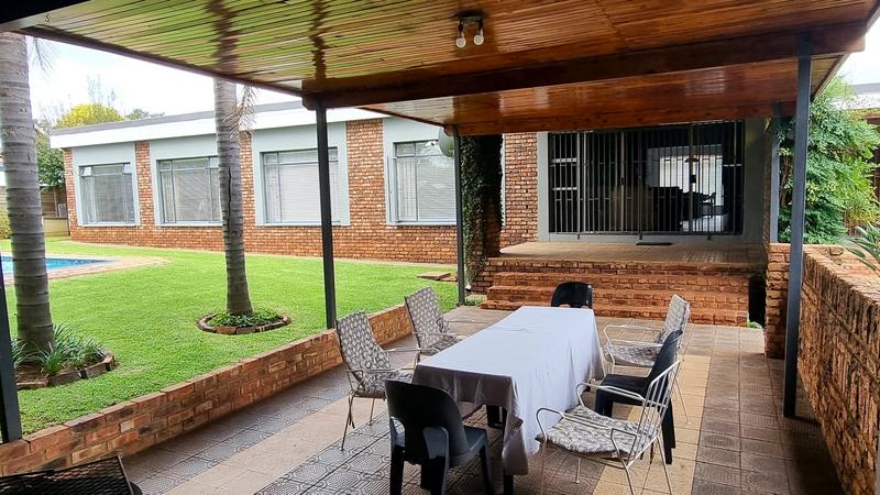 5 Bedroom Property for Sale in Ballito Central KwaZulu-Natal