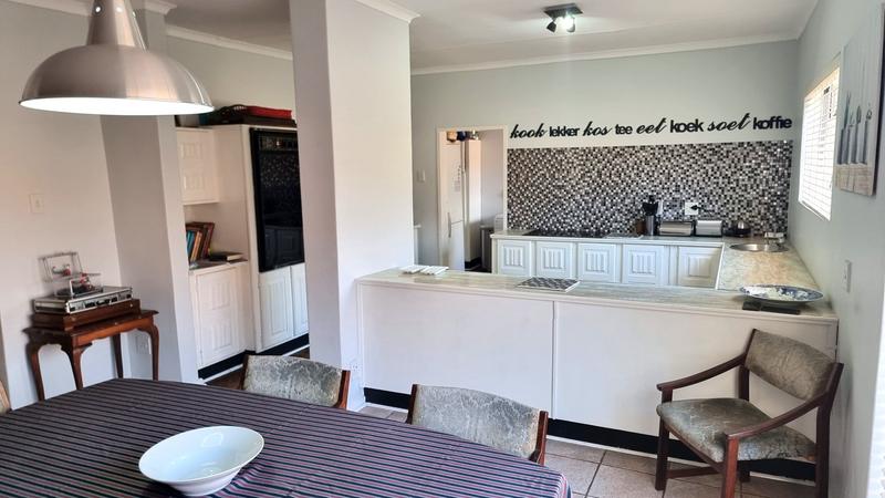 5 Bedroom Property for Sale in Ballito Central KwaZulu-Natal