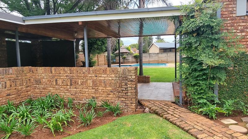 5 Bedroom Property for Sale in Ballito Central KwaZulu-Natal