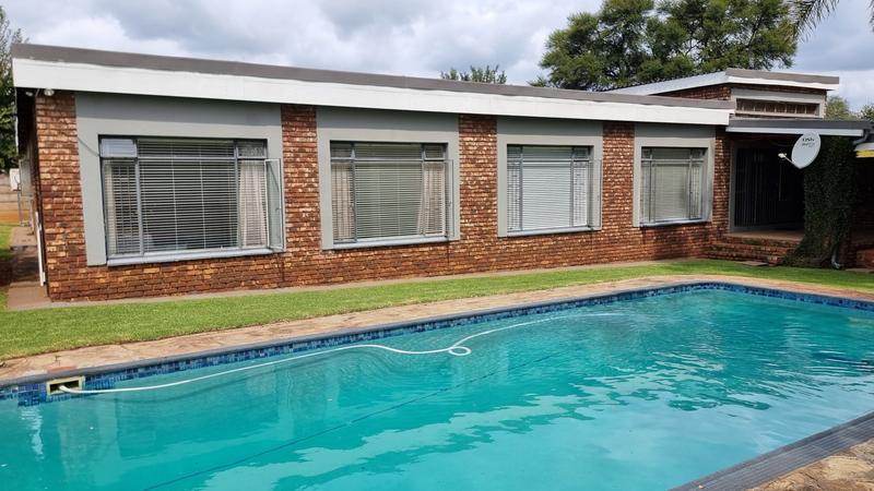 5 Bedroom Property for Sale in Ballito Central KwaZulu-Natal