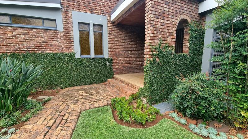 5 Bedroom Property for Sale in Ballito Central KwaZulu-Natal