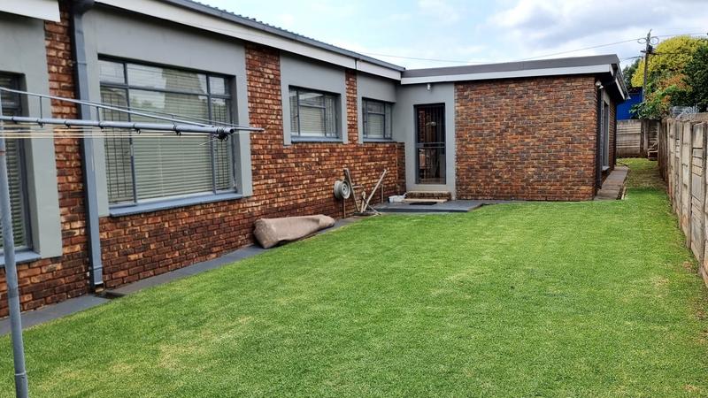 5 Bedroom Property for Sale in Ballito Central KwaZulu-Natal
