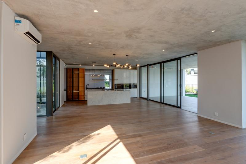 4 Bedroom Property for Sale in Hawaan KwaZulu-Natal