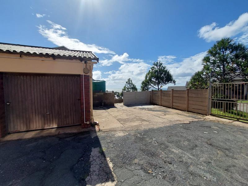 2 Bedroom Property for Sale in Umkomaas KwaZulu-Natal