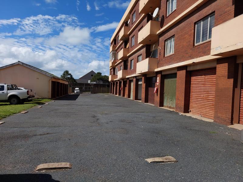 2 Bedroom Property for Sale in Umkomaas KwaZulu-Natal