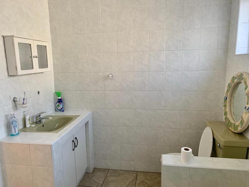2 Bedroom Property for Sale in Essenwood KwaZulu-Natal