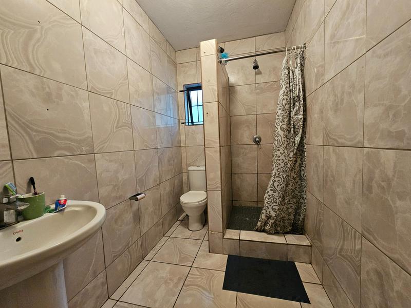 To Let 3 Bedroom Property for Rent in Lotusville KwaZulu-Natal